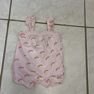 960. Gap Rainbow Romper Size 0-3 Months